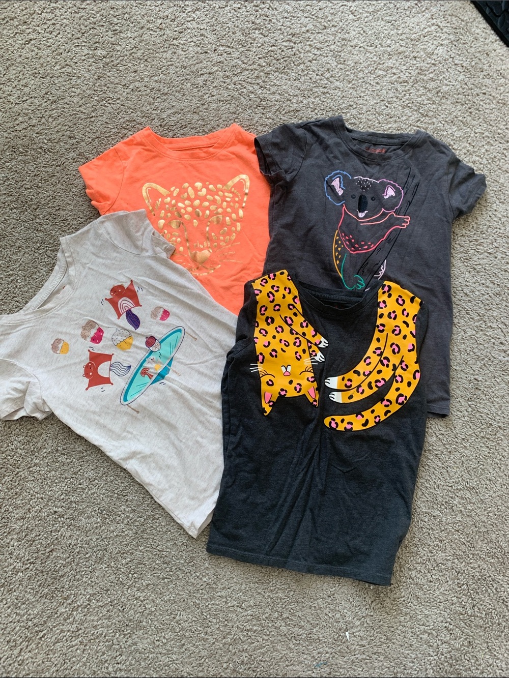 Cat & Jack 4Pc bundle T-shirt & long sleeve